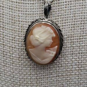 Cameo Pin/Pendant Necklace